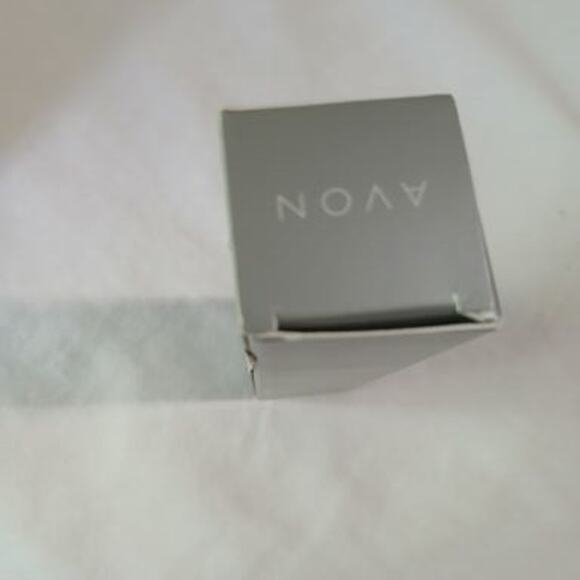 NIB Avon ANEW Clinical Line Eraser Retinol .67oz Targeted Treatment - Picture 3 of 8